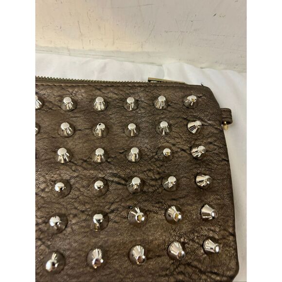 Traci Lynn studded 3d style gothic clutch bag zipper 10.5"x6" - Picture 3 of 10